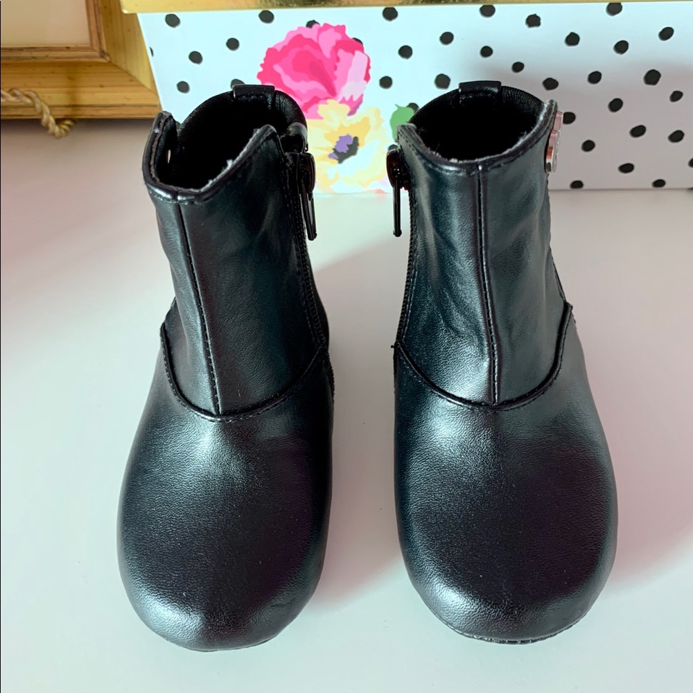 Stuart Weitzman kid boots